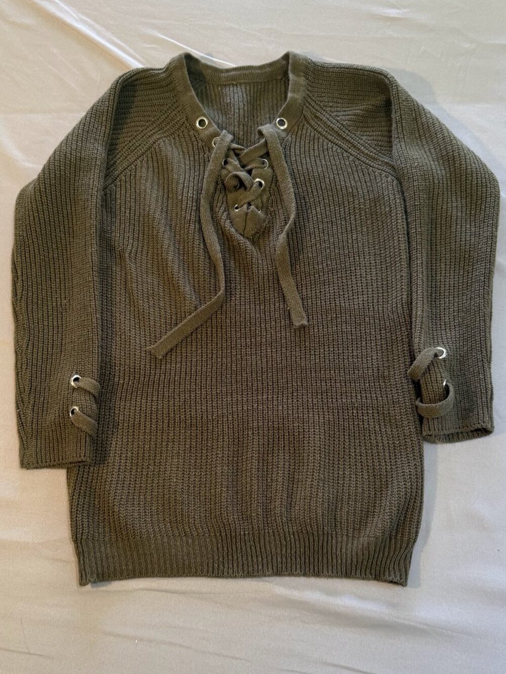 Unbranded Women's Olive Green Ribbed Knit Sweater Lace Up w/ Metal Eyelets Sz M
